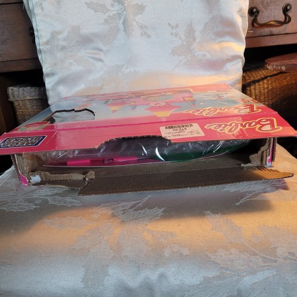 Barbie Princess Castle Mega Bloks - Picture 14 of 16